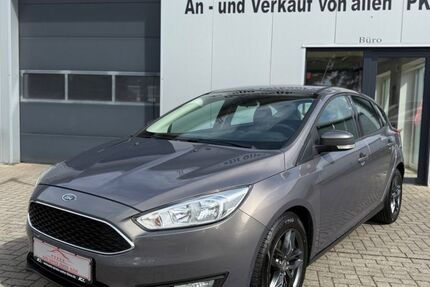 Ford Focus 124.000 km 6.800 &euro; Bedburg-Hau 47551