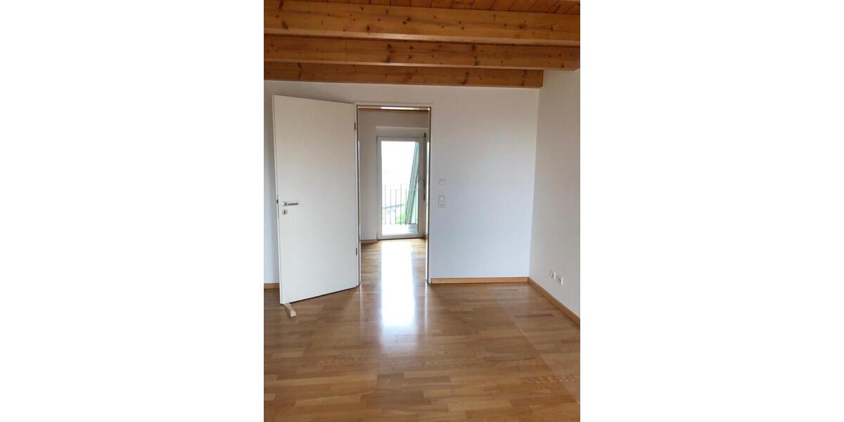 Maisonettenwohnung Leutkirch im Allgäu - 3 Zimmer, 75 m&sup2;, 1.100&euro; | Angebot:25523140
