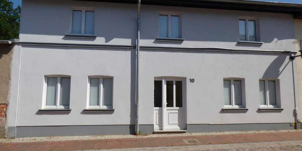 Einfamilienhaus Malchow - 10 Zimmer, 200 m&sup2;, 1.800&euro; | Angebot:25125949