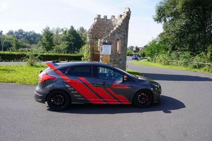 Ford Focus 41.280 km 40.500 &euro; Goldbach 63773