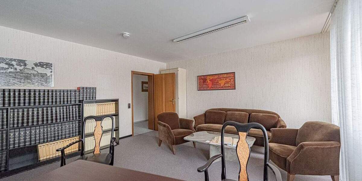 Gewerbeobjekt Barsinghausen - 4 Zimmer, 200 m&sup2;, 1.800&euro; | Angebot:26555465