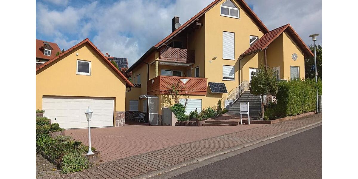 Einfamilienhaus Waigolshausen - 11 Zimmer, 258 m&sup2;, 770.000&euro; | Angebot:26903868