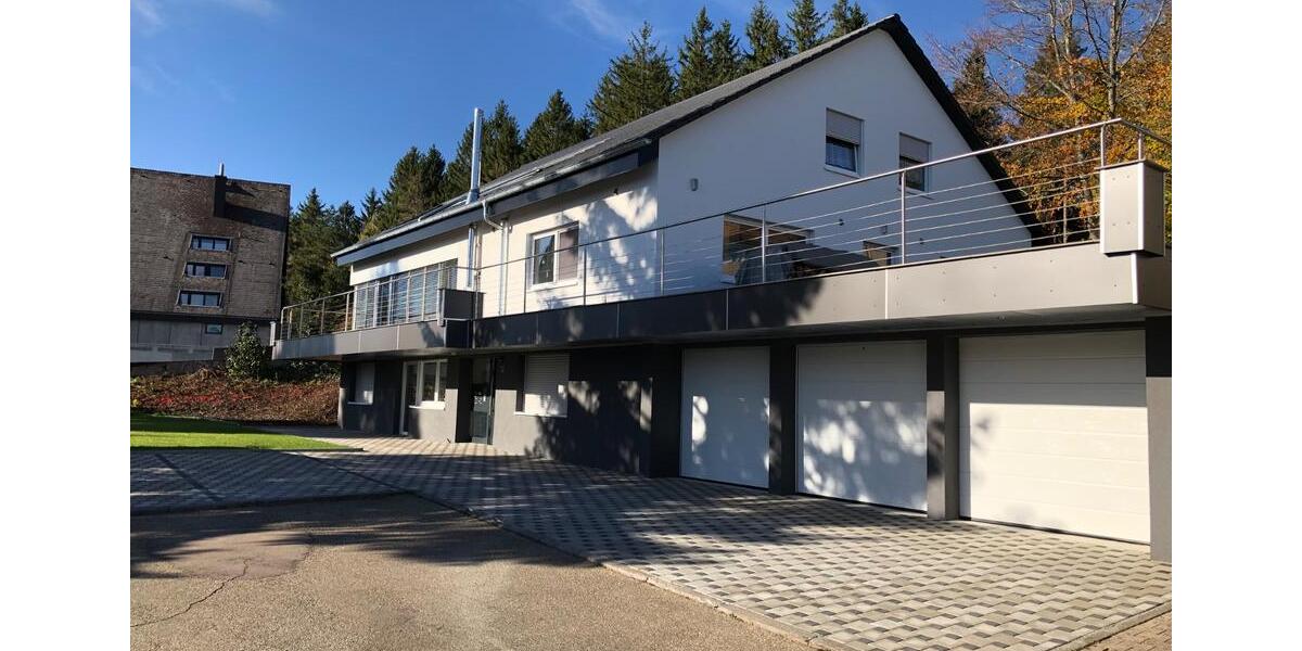 Etagenwohnung Unterkirnach - 5 Zimmer, 161 m&sup2;, 1.350&euro; | Angebot:25436754