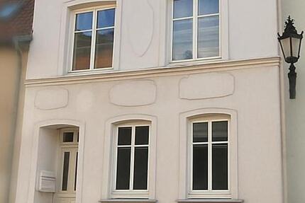 voll vermietetes Mehrfamilienhaus in Wismar zu verkaufen 6 zimmer