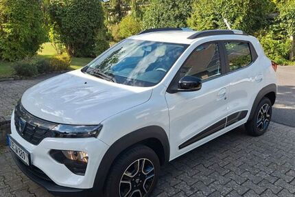 Dacia Spring 23.000 km 9.250 € Willich 47877