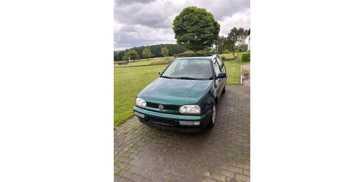 VW Golf 132.722 km 3.500 &euro; Bad Münstereifel 53902