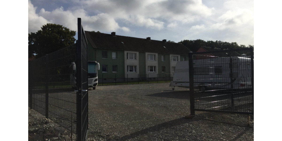 Wohnwagen Stellplatz Parkplatz zimmer