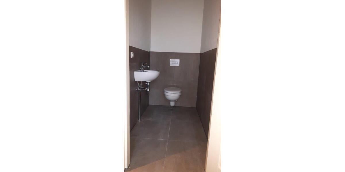 Erdgeschoßwohnung Bremerhaven Geestemünde - 4 Zimmer, 120 m&sup2;, 1.100&euro; | Angebot:26151272