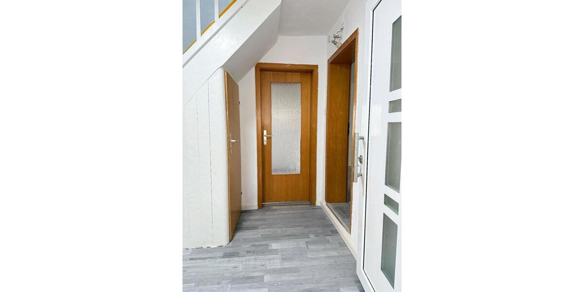 Renoviertes Haus zu vermieten! 4 zimmer