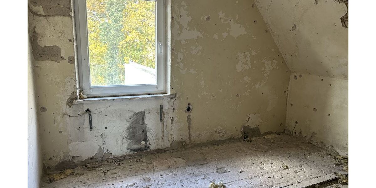 Bestandsimmobilie mit großem Gestaltungsspielraum, bereit für Ihre Vision - Einfamilienhaus Petershagen | Angebot:25925491