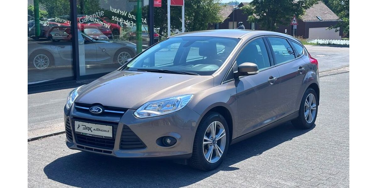 Ford Focus 129.000 km 5.990 &euro; Ransbach-Baumbach 56235