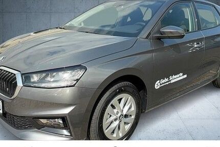 Skoda Fabia 4.638 km 17.890 &euro; Emden 26723