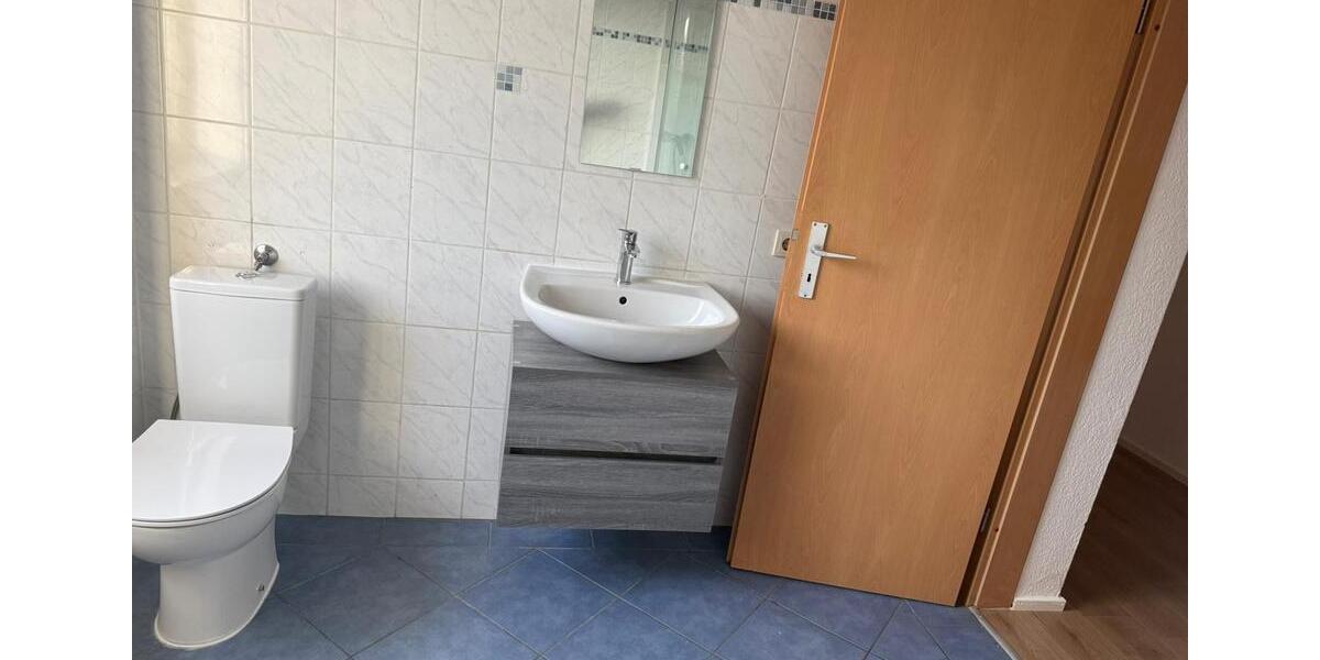 Etagenwohnung Mirow - 2.5 Zimmer, 96 m&sup2;, 740&euro; | Angebot:26095306