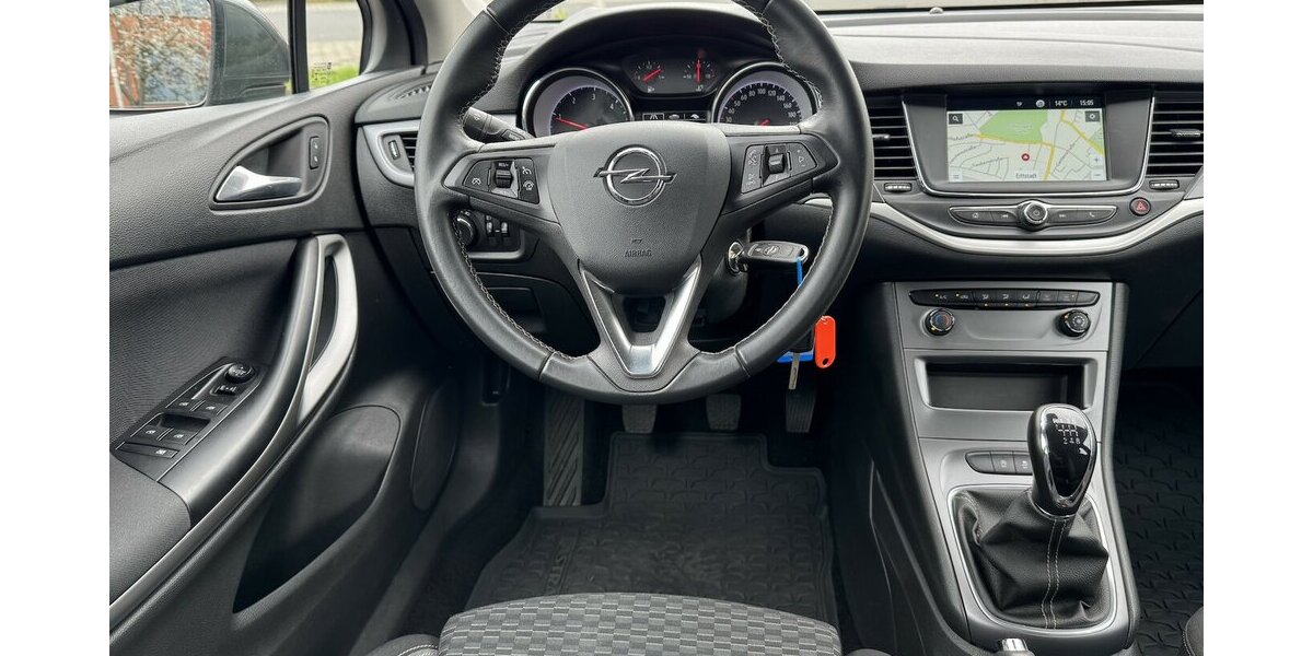 Opel Astra Klima Navi Temp CarPl AHK ServNeu GARANTIE 100.000 km 10.500 &euro; Erftstadt 50374