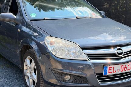 Opel Astra 241.002 km 1.999 &euro; Meppen 49716