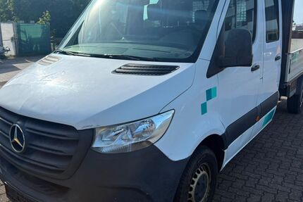 Mercedes-Benz Sprinter 181.497 km 17.500 &euro; Kirchberg 55481
