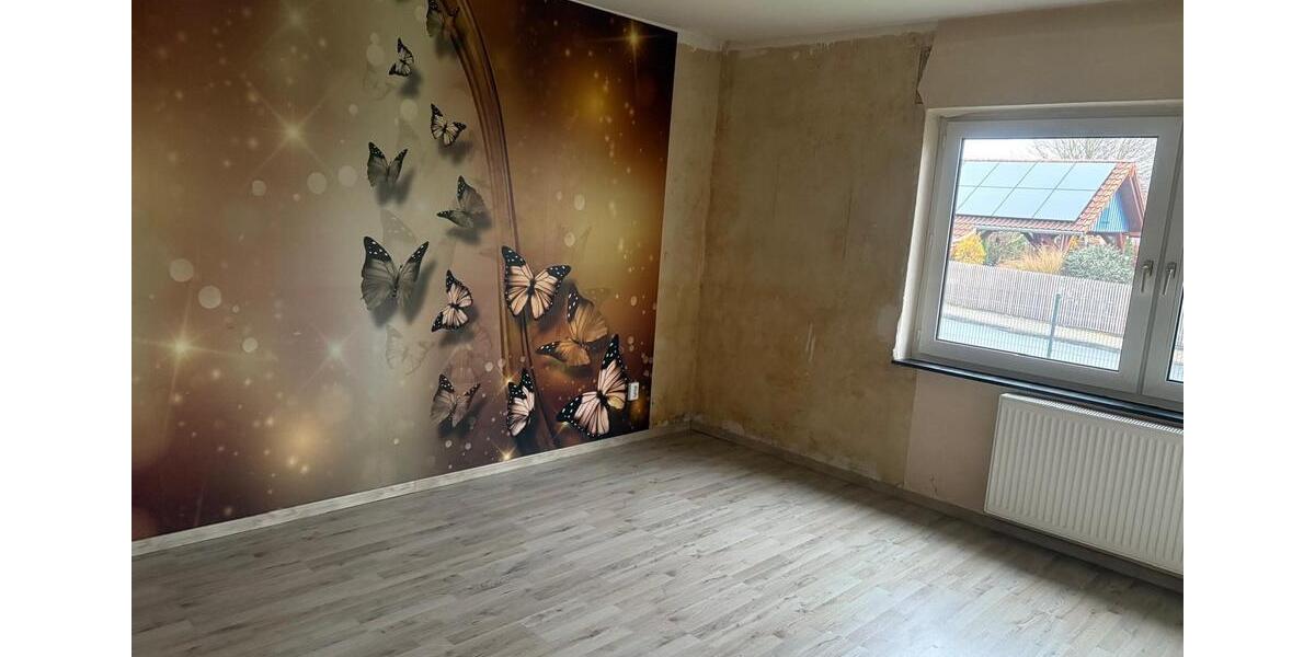 Erdgeschoßwohnung Borken (Hessen) - 4 Zimmer, 80 m&sup2;, 850&euro; | Angebot:26354954