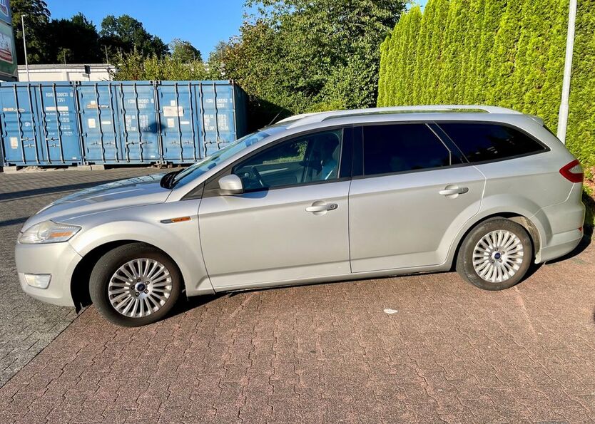 Ford Mondeo 245.000 km 2.800 € Waldbröl 51545