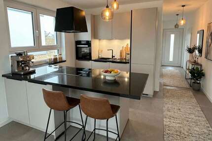 Haus Potsdam Krampnitz - 5 Zimmer, 125 m&sup2;, 2.054&euro; | Angebot:25365758