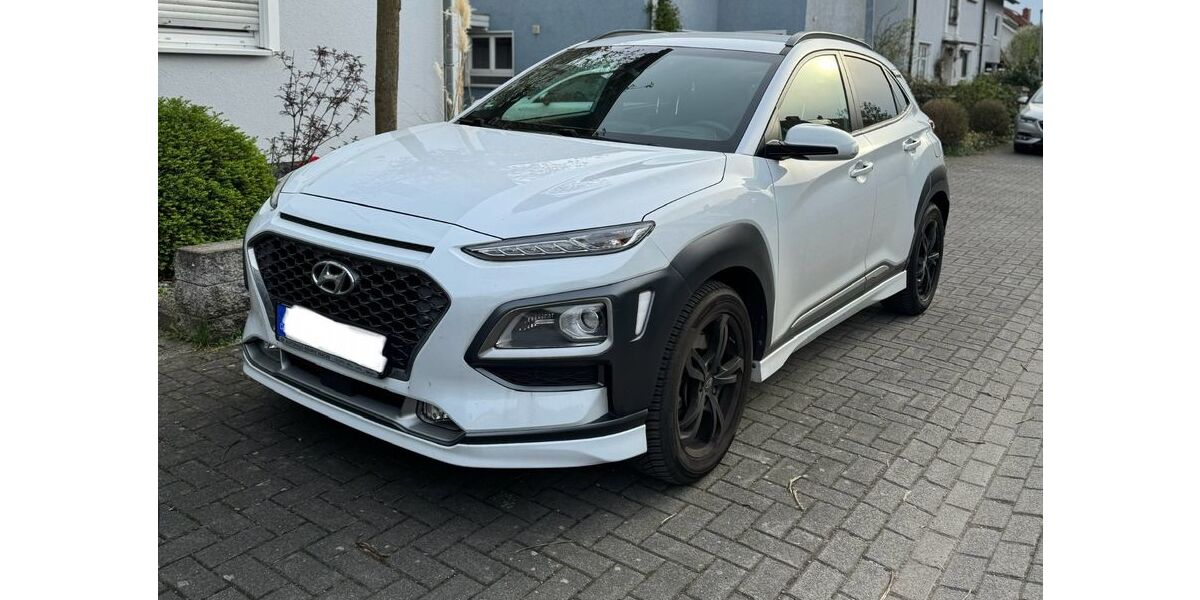 Hyundai KONA 63.000 km 18.900 &euro; Schöneck 61137