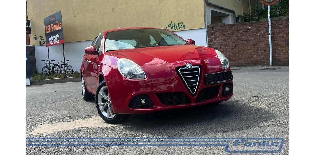 Alfa Romeo Giulietta 1.4 TB 16V Turismo*PDC*2Hand*LED*Tempo 125.000 km 6.480 &euro; Berlin 13187