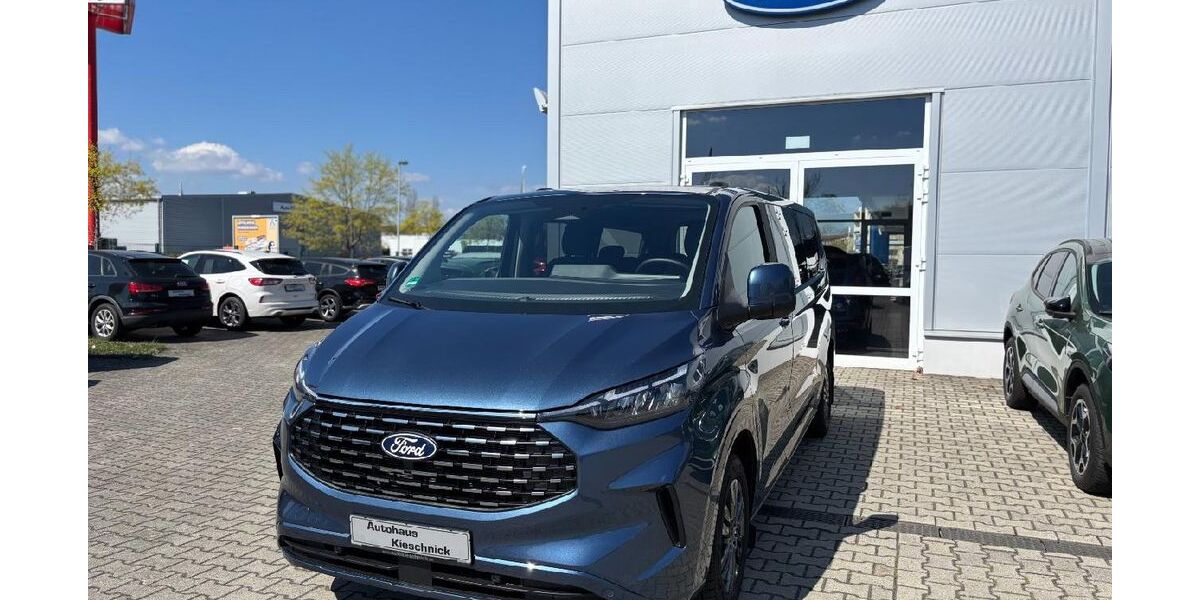 Ford Tourneo Custom 24.500 km 44.590 &euro; Hoyerswerda 02977