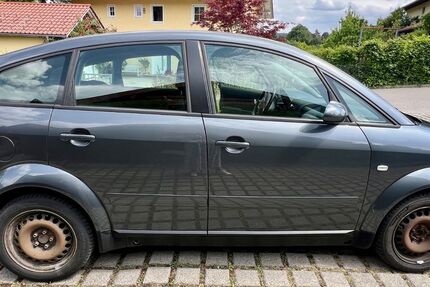 Audi A2 298.000 km 2.250 &euro; München 81669