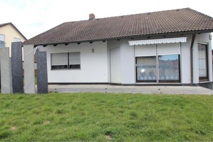 Haus Hahnbach - 4 Zimmer, 107 m&sup2;, 350.000&euro; | Angebot:26184223