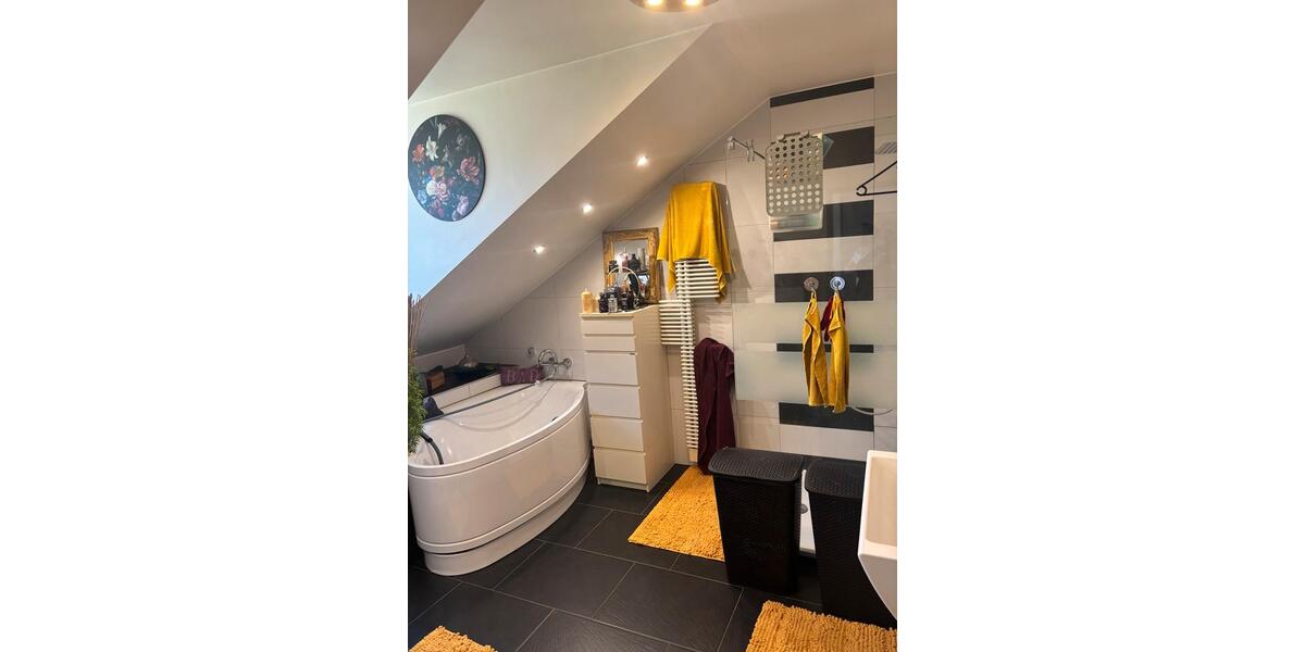 Reihenhaus Trier West-Pallien - 5 Zimmer, 145 m&sup2;, 444.500&euro; | Angebot:26796579