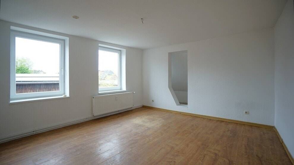 Mehrfamilienhaus, Wohnhaus Neukloster - 8 Zimmer, 192 m&sup2;, 193.000&euro; | Angebot:25770857