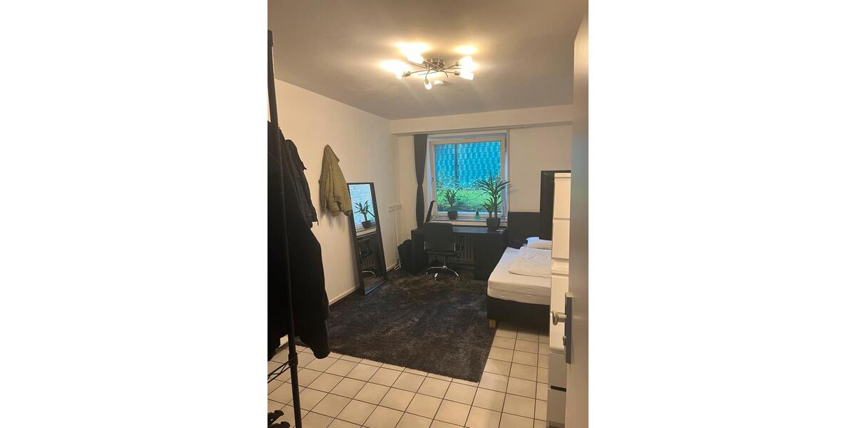 Etagenwohnung Hürth - 1 Zimmer, 18 m&sup2;, 600&euro; | Angebot:26669614
