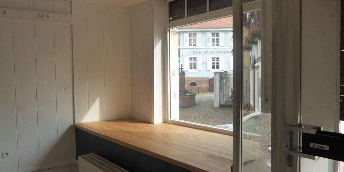 Gewerbeobjekt Gernsbach - 2 Zimmer, 600&euro; | Angebot:26804211