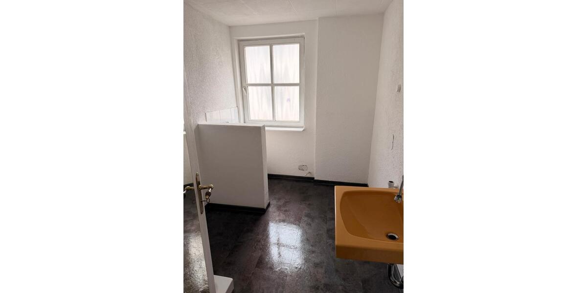Einfamilienhaus Laupheim - 5 Zimmer, 120 m&sup2;, 1.200&euro; | Angebot:26094051