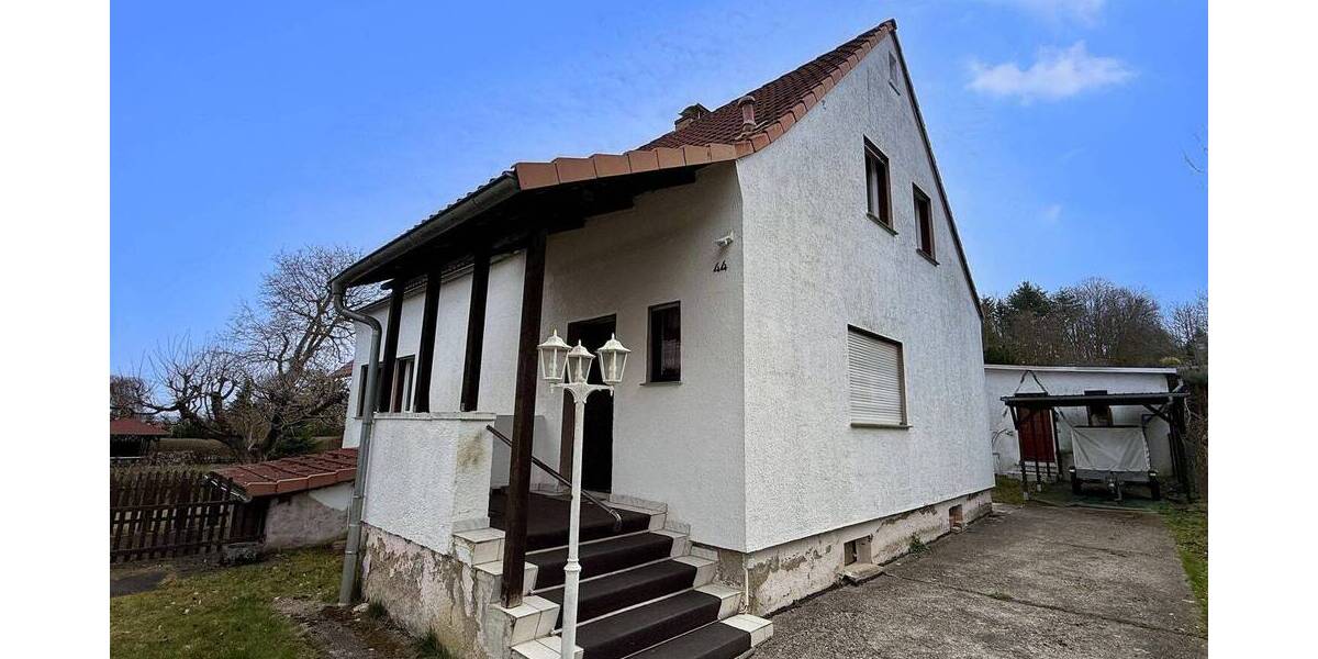 Einfamilienhaus Waltershausen - 7 Zimmer, 170 m&sup2;, 175.000&euro; | Angebot:26026882