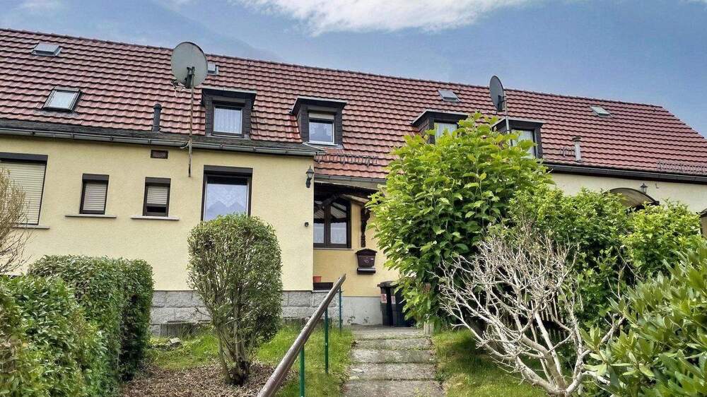 Reihenmittelhaus Sebnitz - 3 Zimmer, 59 m&sup2;, 105.000&euro; | Angebot:25704982