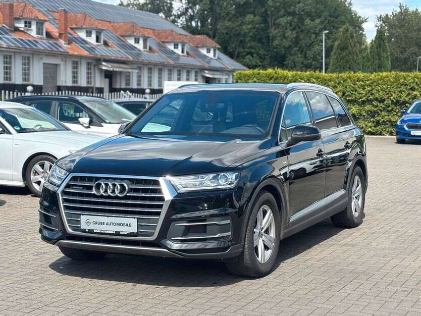 Q7
