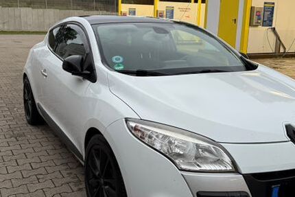 Renault Megane 140.000 km 5.700 &euro; Iserlohn 58636