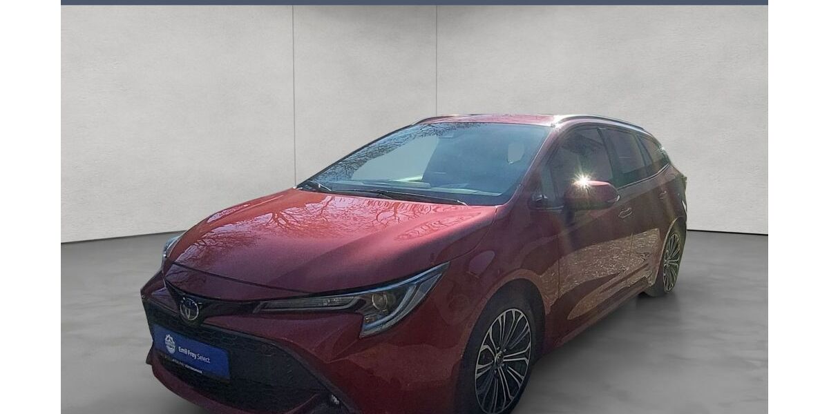 Toyota Corolla 29.900 km 23.780 &euro; Rendsburg 24768