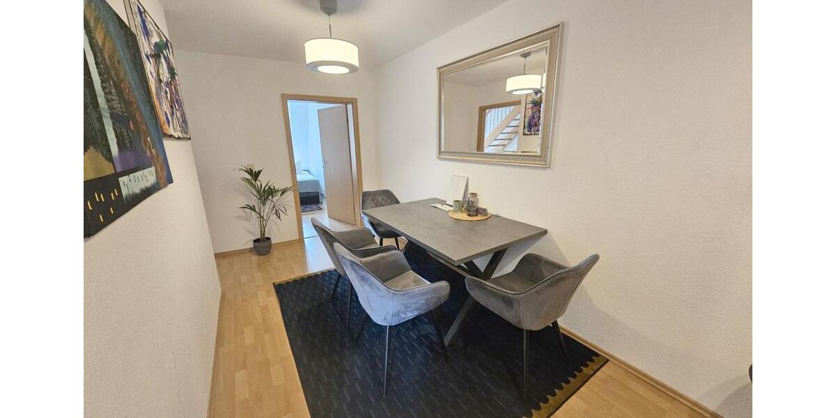 Dachgeschoßwohnung Quedlinburg - 3 Zimmer, 102 m&sup2;, 765&euro; | Angebot:26337324