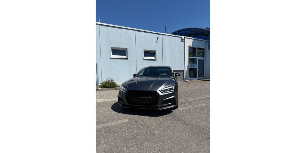 Audi A5 207.000 km 22.000 &euro; Berlin 10707