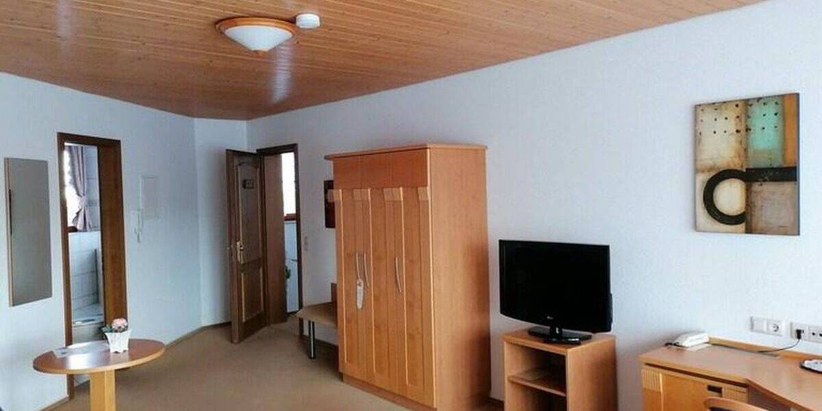 Etagenwohnung Furtwangen Stadtgebiet - 2 Zimmer, 40 m&sup2;, 60.000&euro; | Angebot:26902862