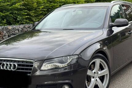 Audi A4 225.000 km 3.500 &euro; Tuttlingen 78532