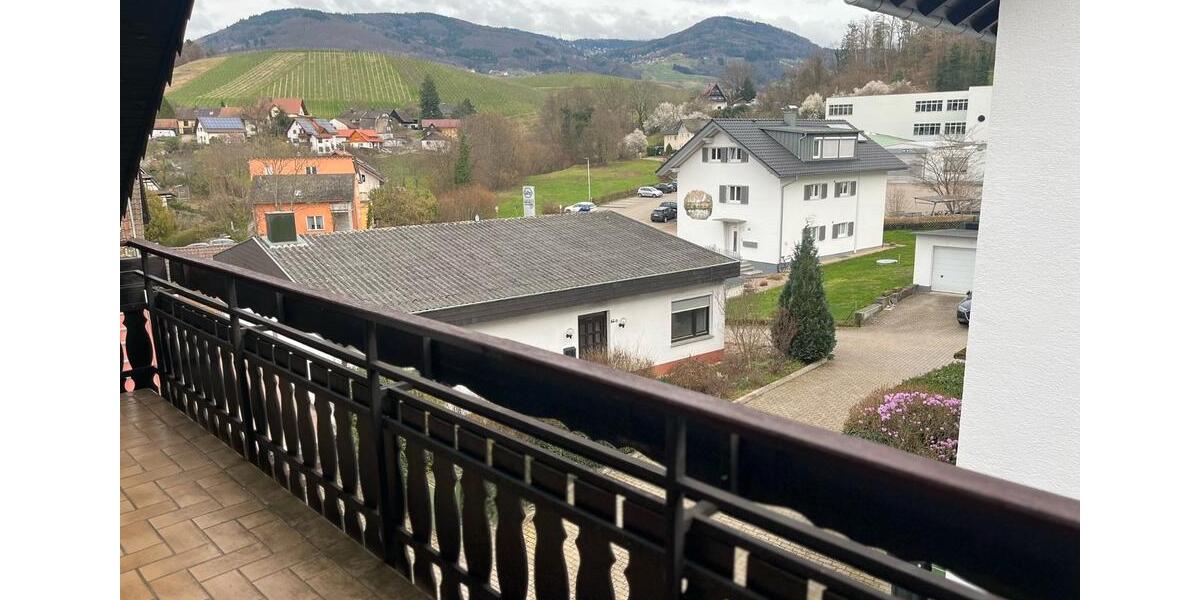 Etagenwohnung Sasbach - 2 Zimmer, 69 m&sup2;, 650&euro; | Angebot:26131520