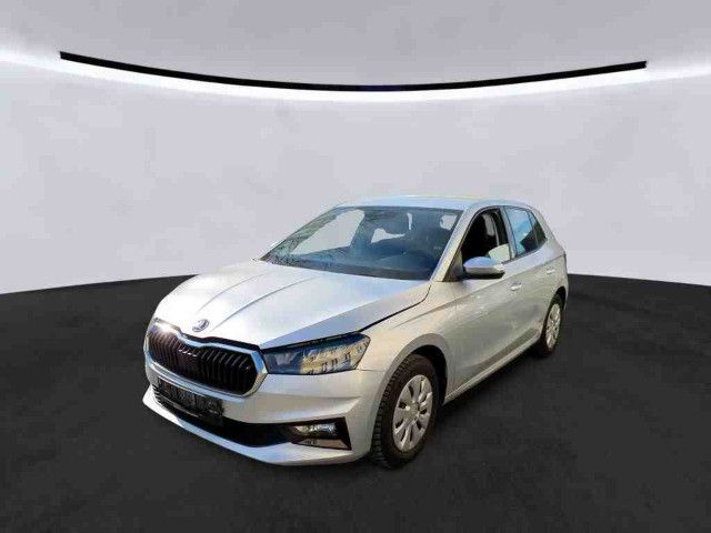 Skoda Fabia 24.999 km 14.490 &euro; Rendsburg 24768