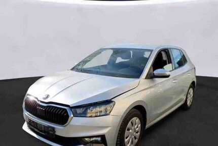 Skoda Fabia 25.100 km 14.490 &euro; Rendsburg 24768