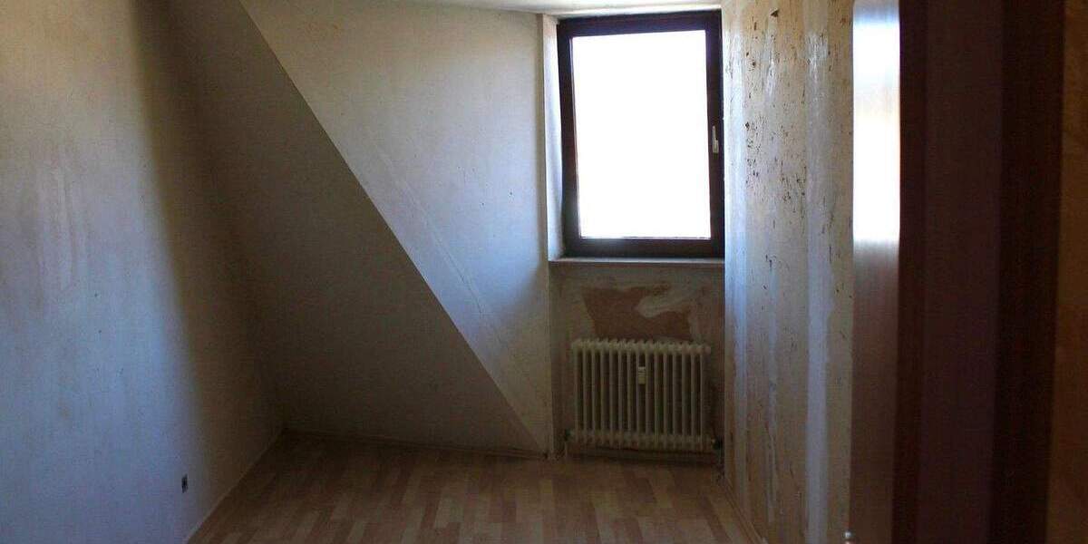 Etagenwohnung Erlangen Innenstadt - 3 Zimmer, 87 m&sup2;, 377.000&euro; | Angebot:25819677