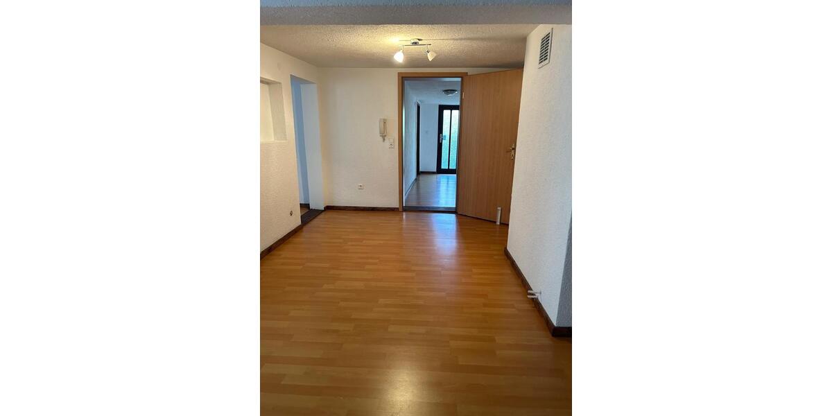Etagenwohnung Calw - 5 Zimmer, 150 m&sup2;, 135.000&euro; | Angebot:26987223