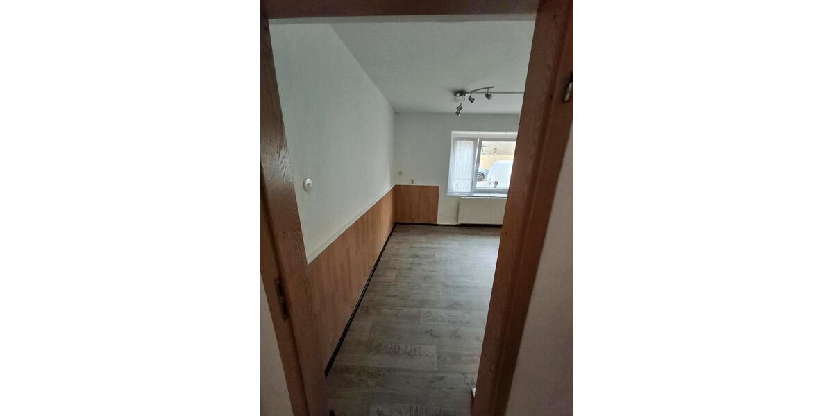 Einfamilienhaus Artern - 5 Zimmer, 110 m&sup2;, 60.000&euro; | Angebot:25853616
