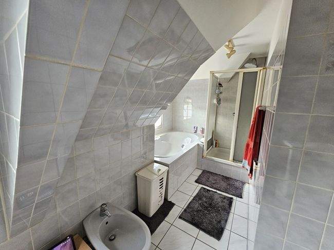Mehrfamilienhaus, Wohnhaus Daun Boverath - 8 Zimmer, 230 m&sup2;, 298.000&euro; | Angebot:25780490