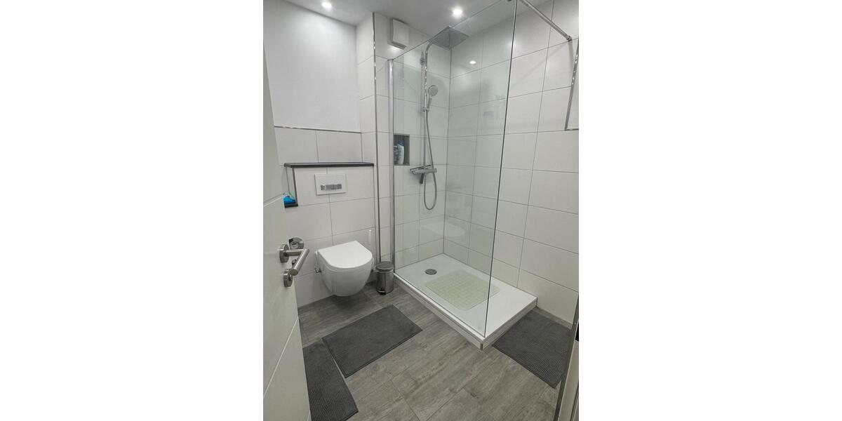 Etagenwohnung Solingen Central - 3 Zimmer, 83 m&sup2;, 293.000&euro; | Angebot:24726140